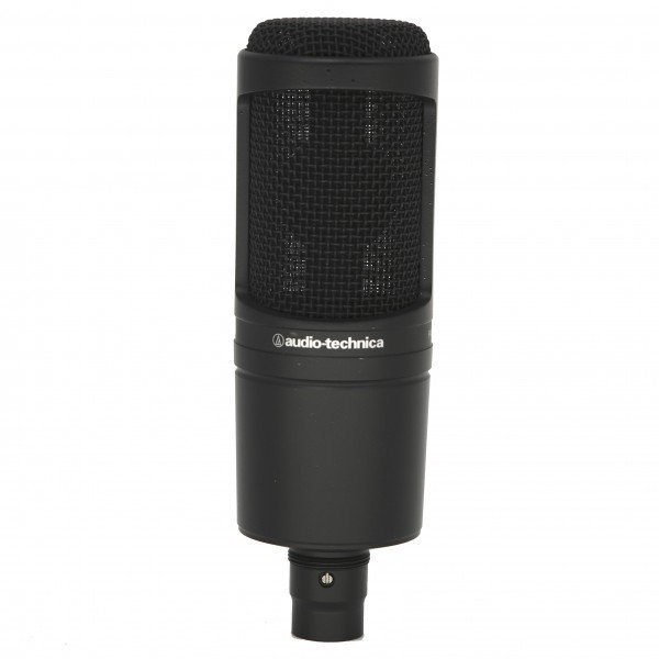 micrófono ilustrativo blog Audio-Technica. Micrófono Audio-Technica AT2020 para grabación de voz profesional y marca personal
